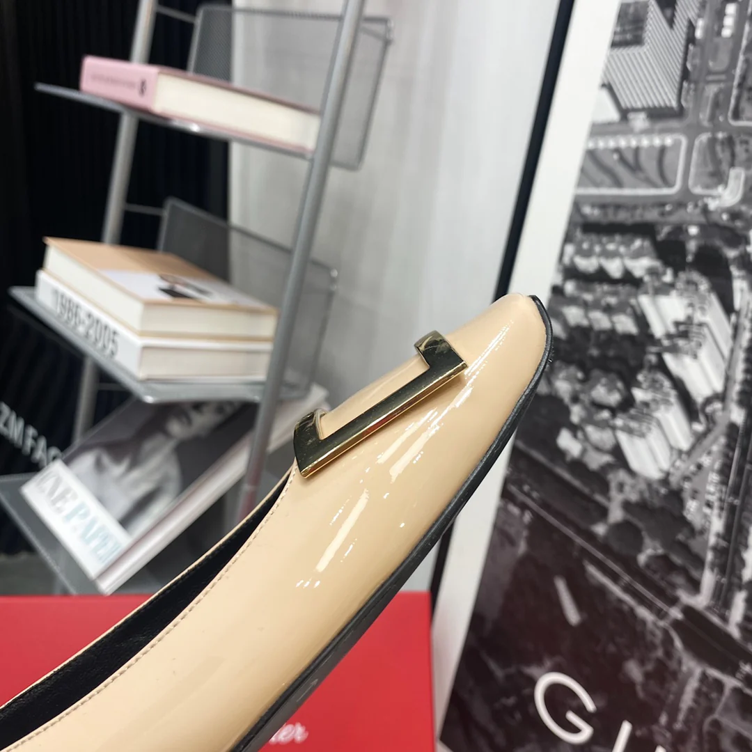 RV - Плоское основание, квадратный носок - Телесно-розовый