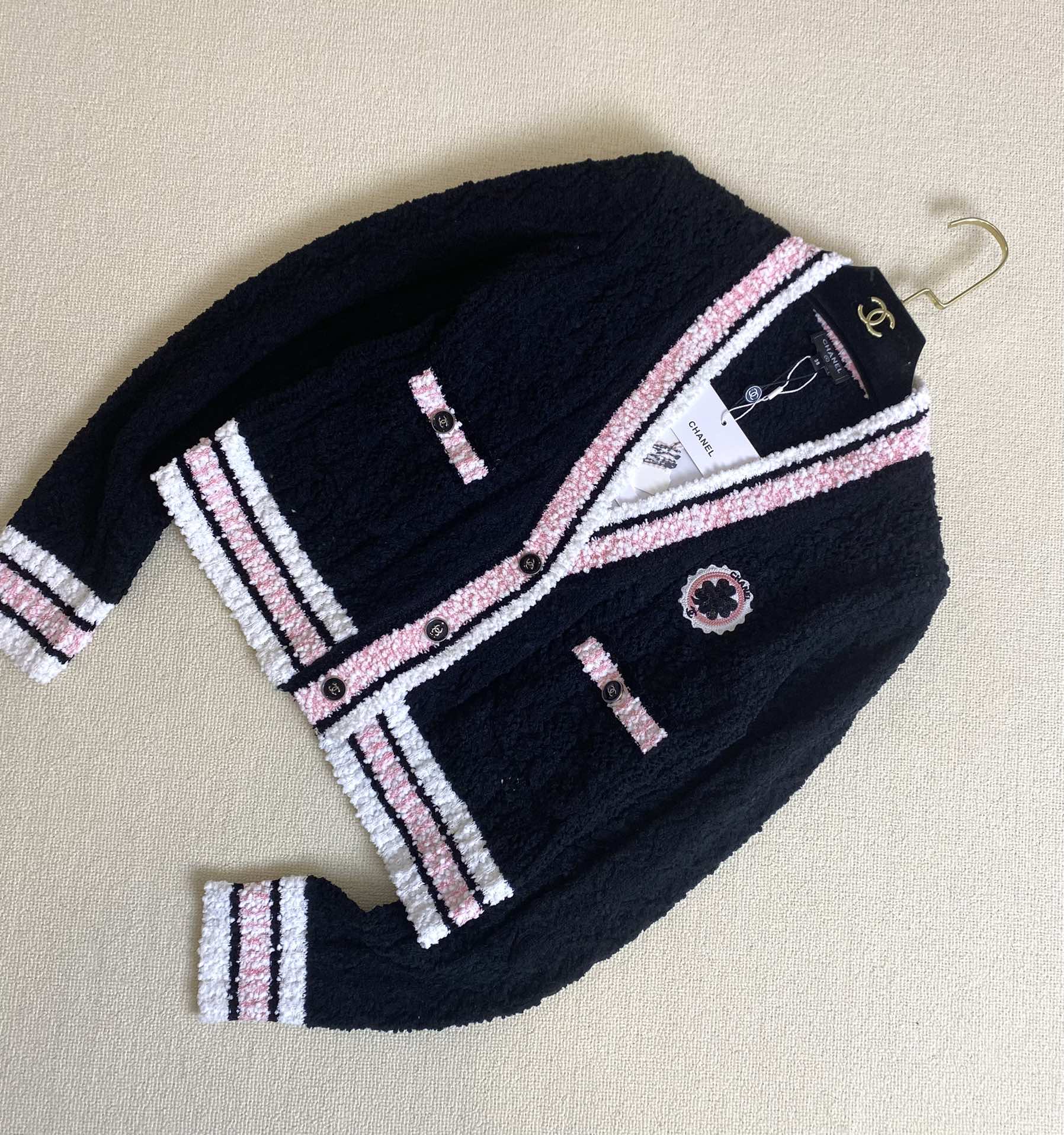 Вязаный кардиган Chanel 2403 ?Ранняя весна?, новинка, черный.