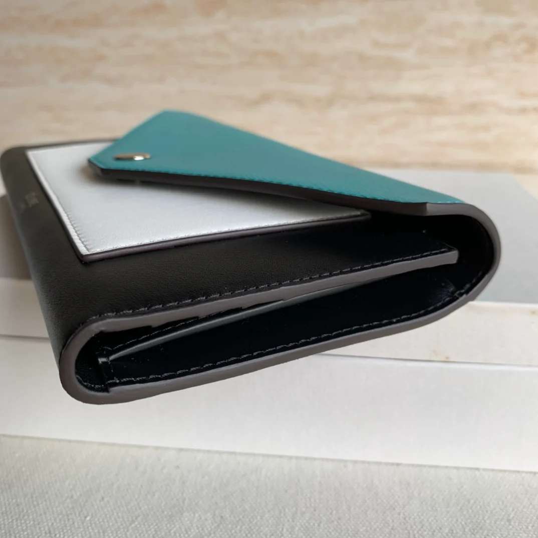 Кошелек-книжка Celine с текстурой ?зубочистка?