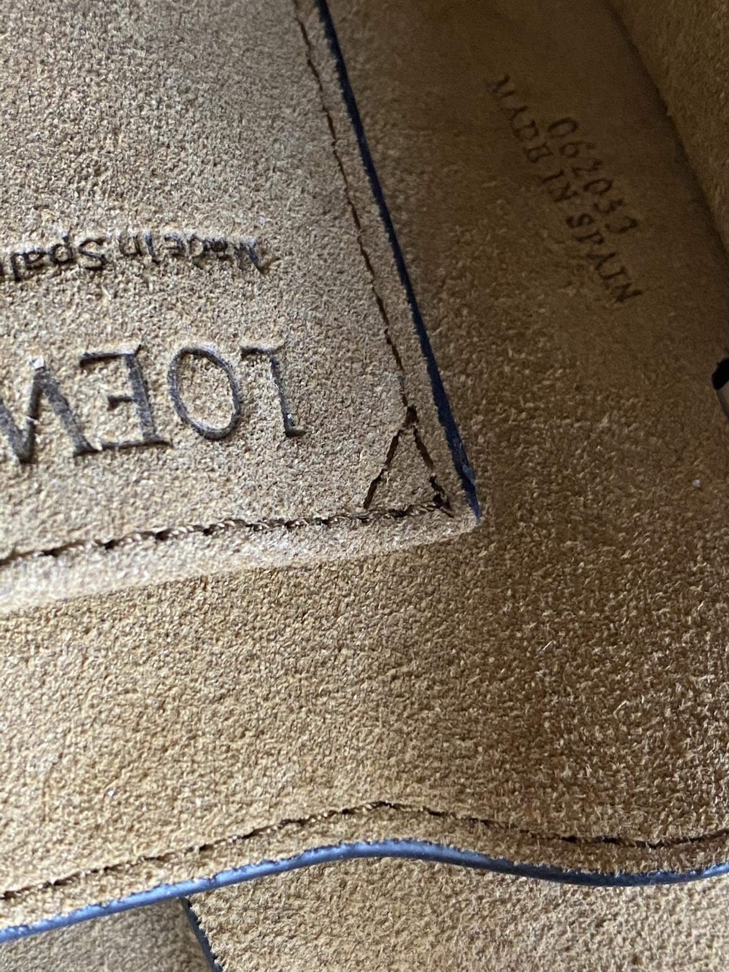 Loewe-gate-small-20x19x11-5-cm-8