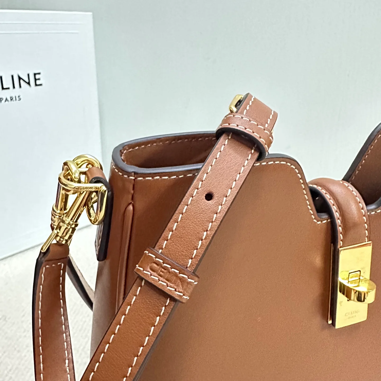 Селин Камиль 16 Мягкий Маленький Коричневый