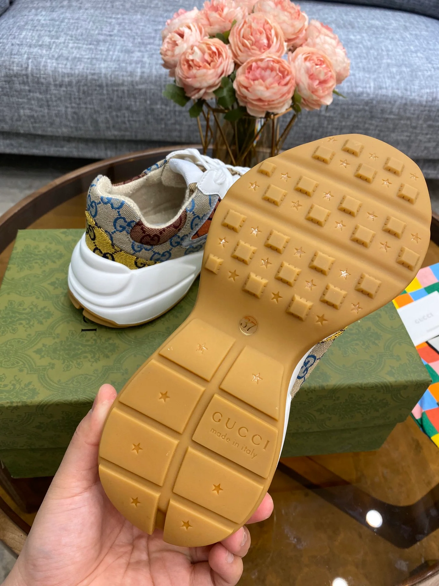 Массивные кроссовки Gucci - унисекс - 19