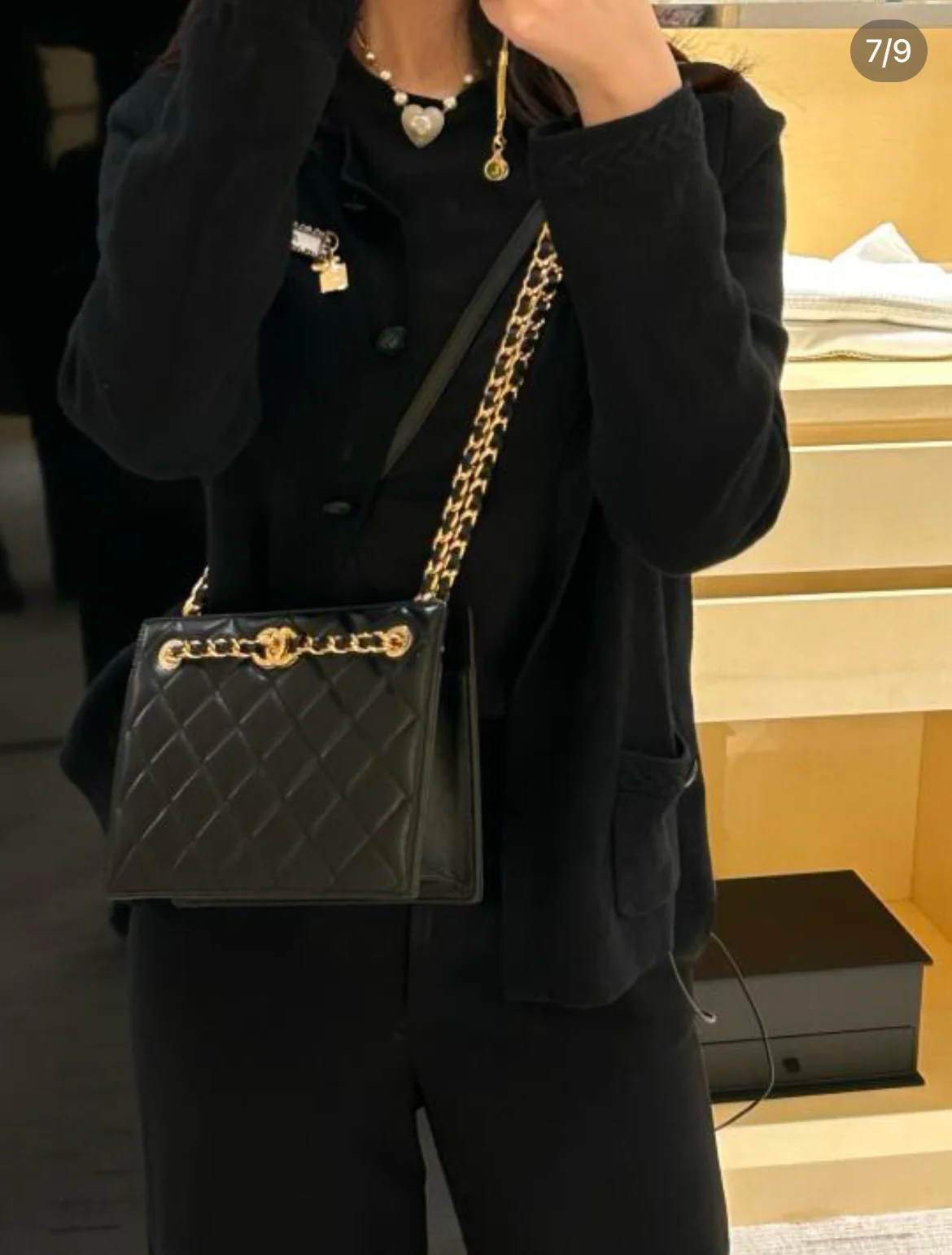 Черная квадратная сумочка на цепочке для вечерних мероприятий