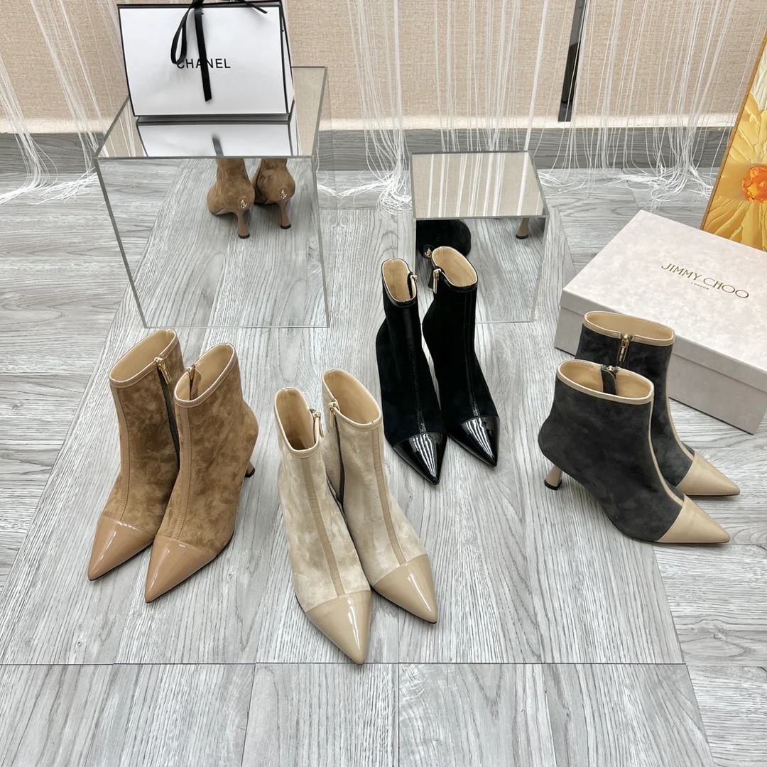 Ботильоны Jimmy из лакированной кожи