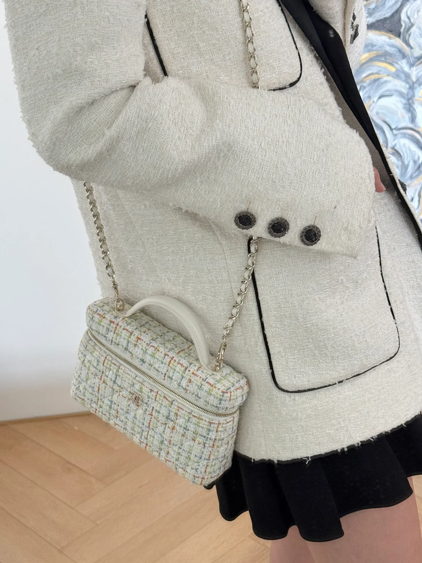 Бланш-сумка Chanel-LP из твида, белая.