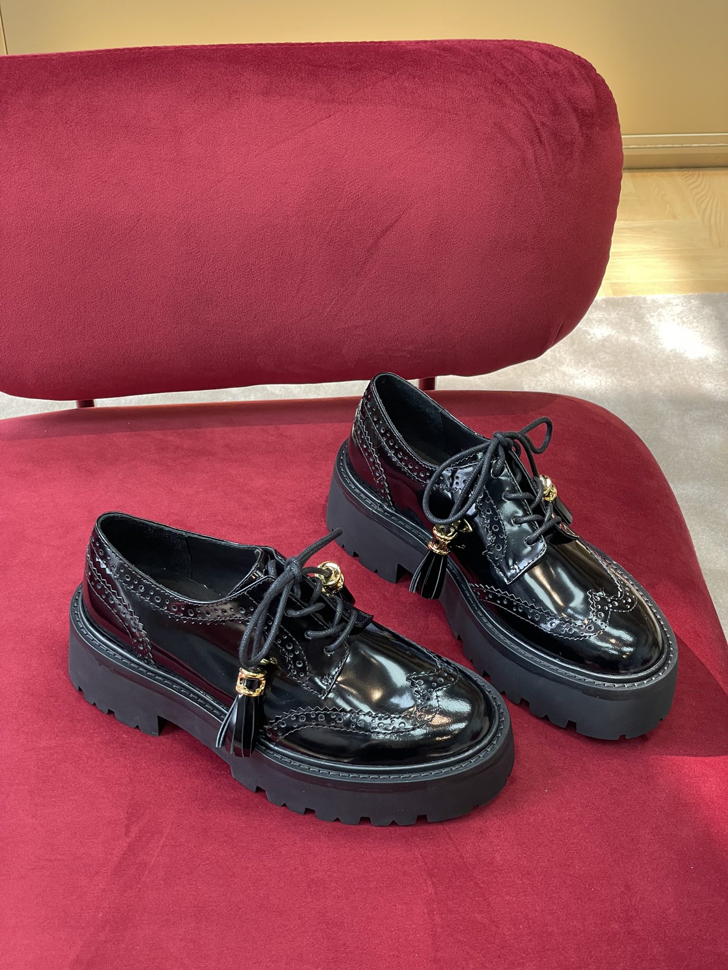 Лоферы Celine из коллекции осень/зима 2022 — каблук 5 см — размеры 35-41