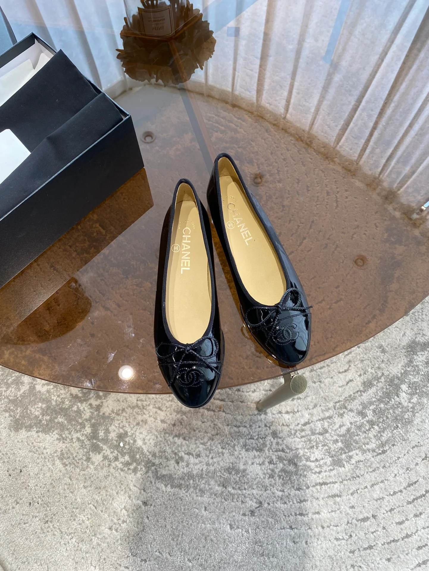 Балетки Chanel - глянцевые черные
