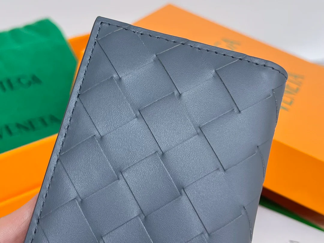 BV-中格 编织 卡夹 卡包 牛皮 11x7.5cm