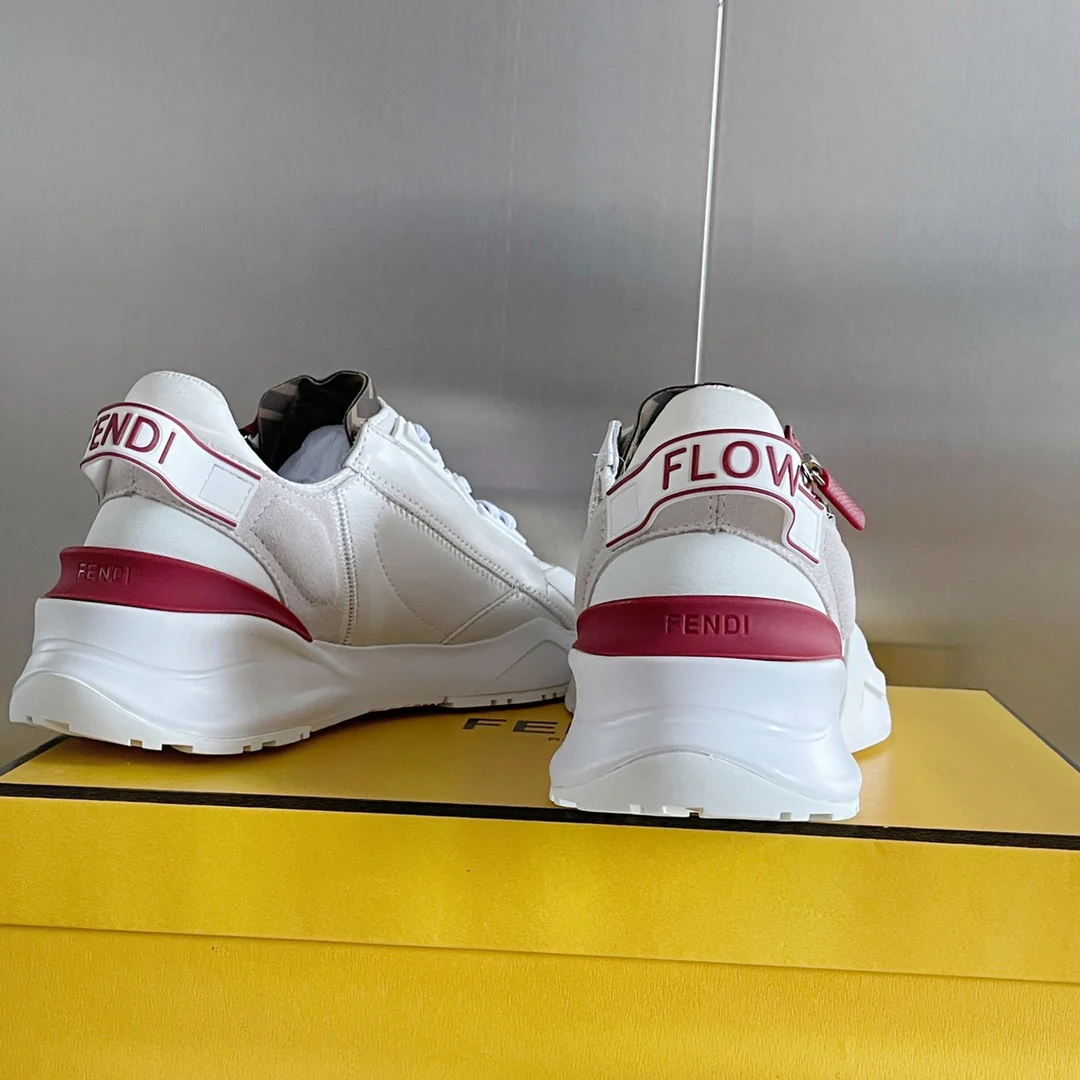 Fendi - Повседневные кроссовки - Белый канвас с монограммой