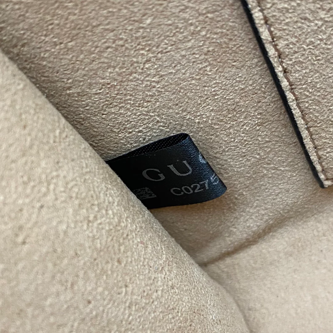 Замок Gucci - Маленький квадратный замок - 20-13-8 см - 1