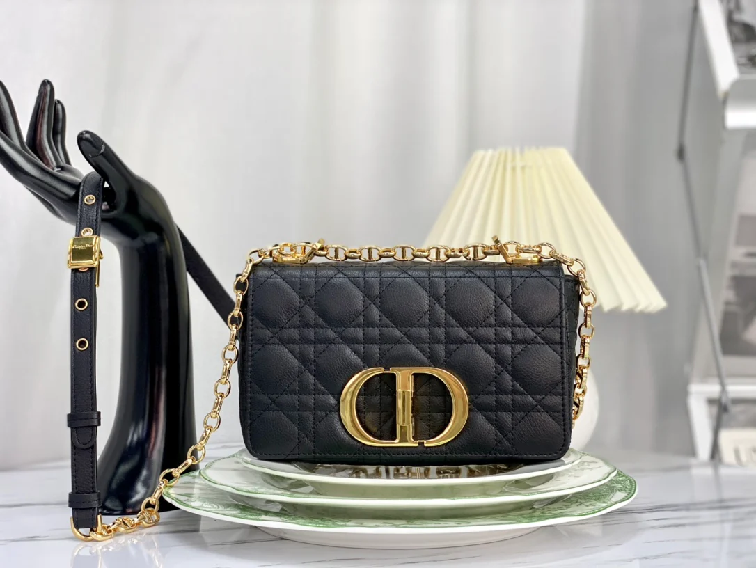 Сумка Dior Caro - черная телячья кожа - маленький размер