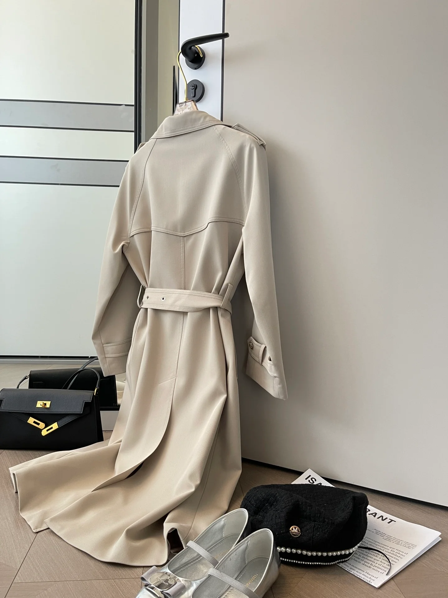 Burberry 2403 - Объемный тренч