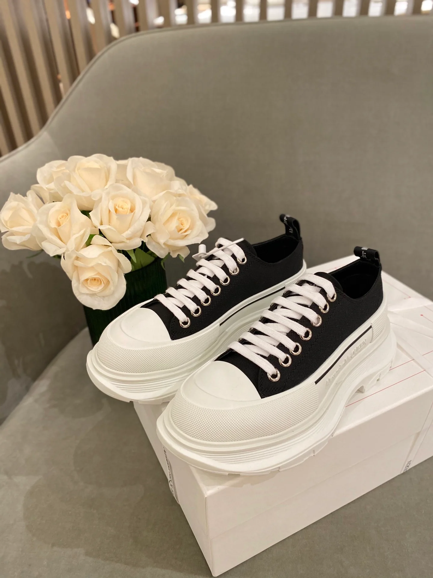 Кроссовки на платформе McQueen из парусины - унисекс - черные