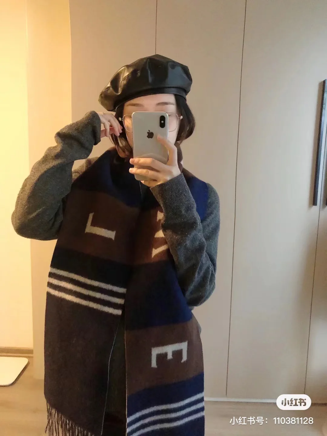 Loewe — Эта модель была изготовлена ??на заказ для витрины бутика в Барселоне.