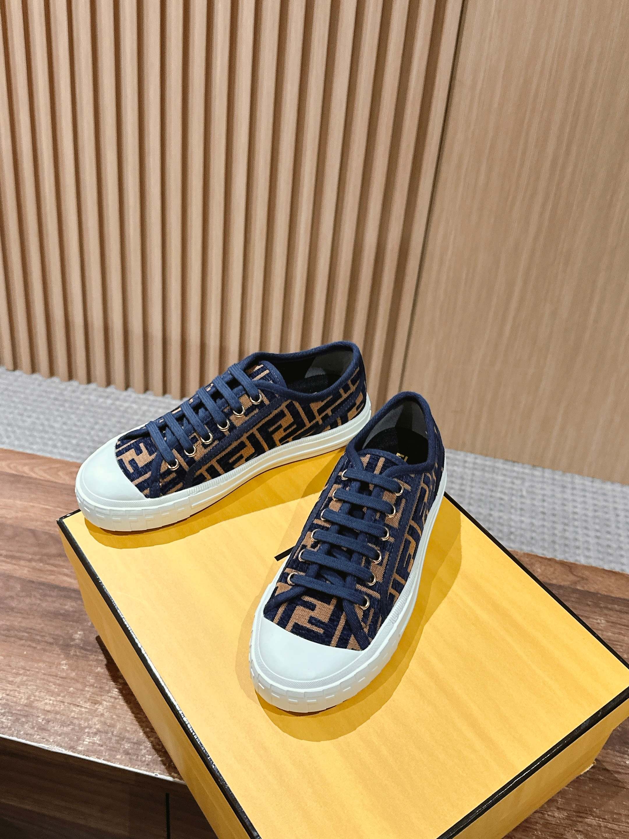 Кед Fendi - Повседневные балетки - Синие