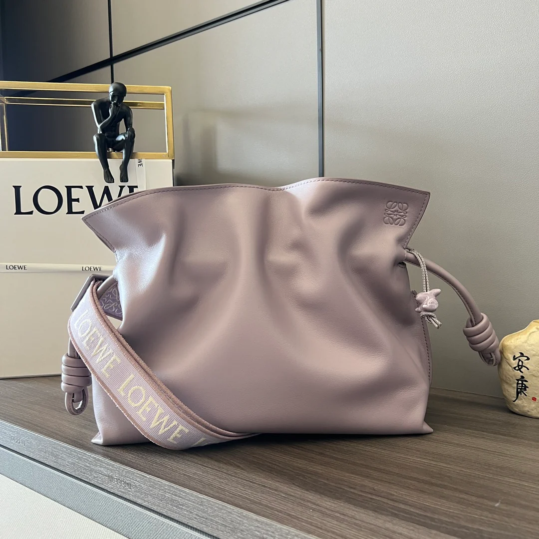 Клатч Loewe Flamenco - телячья кожа наппа - телесно-фиолетовый