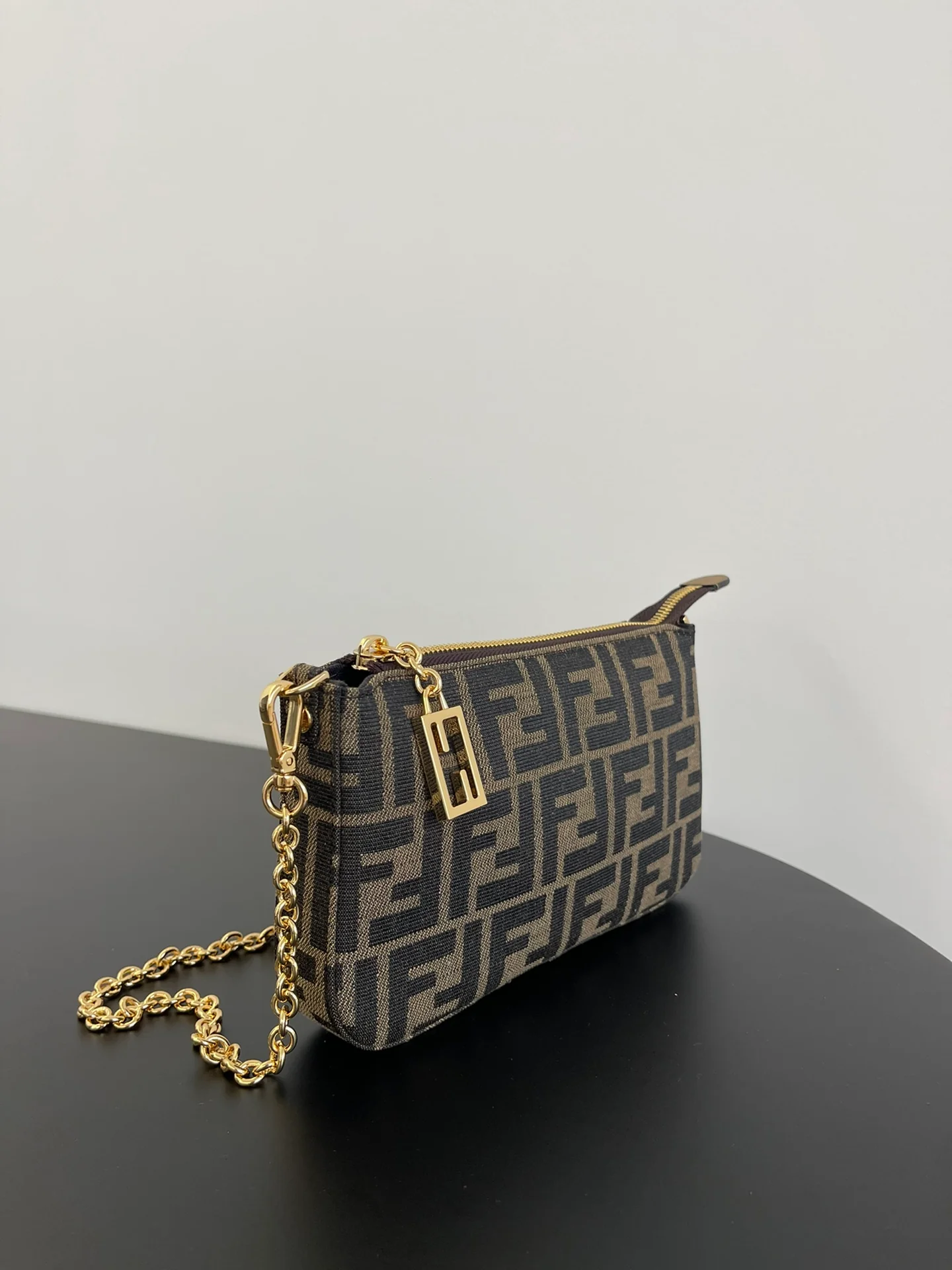 Сумка для маджонга Fendi Classic Monogram