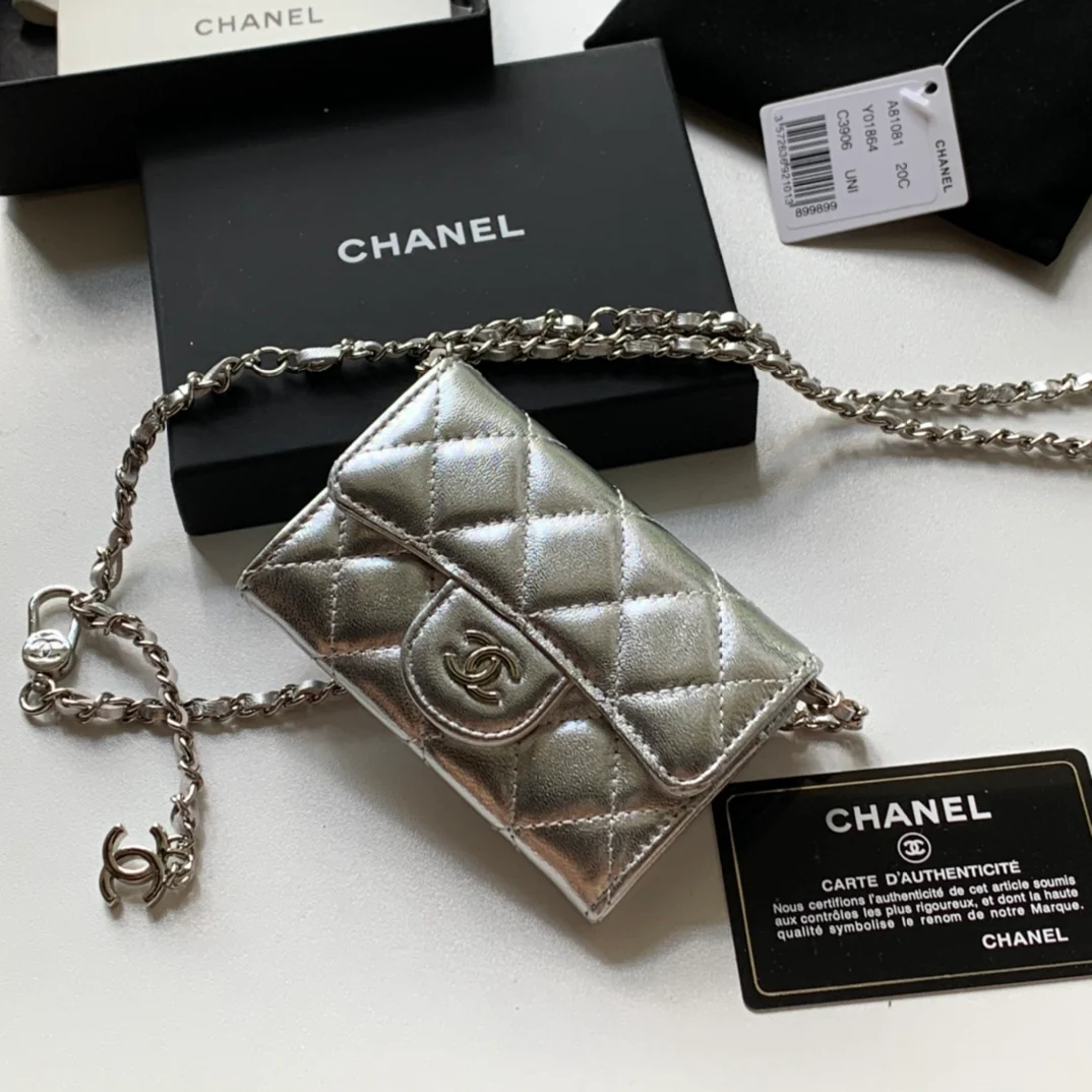 Кошелек для монет Chanel CF на цепочке