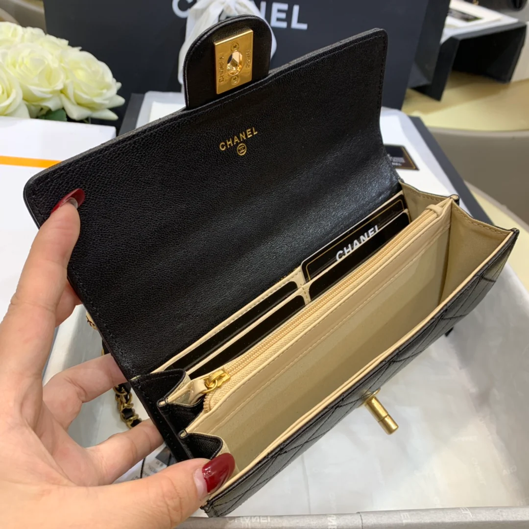 Жемчужная цепочка Chanel (woc)