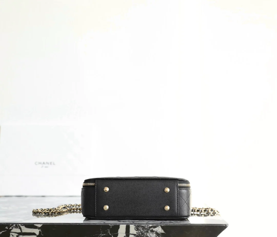 Сумка Chanel 25c Bowling Shell - черная