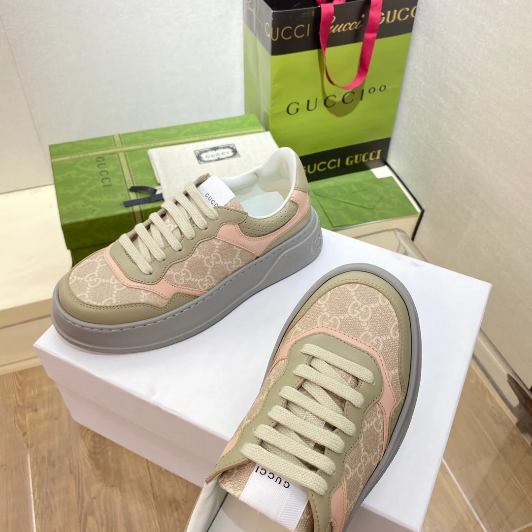 Белые кроссовки на платформе Gucci - унисекс - розовато-серые