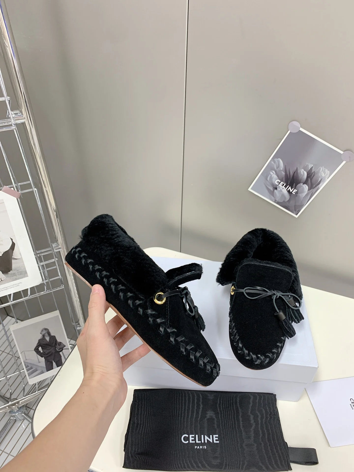 Обувь Celine - Celine - пушистые лоферы - черные