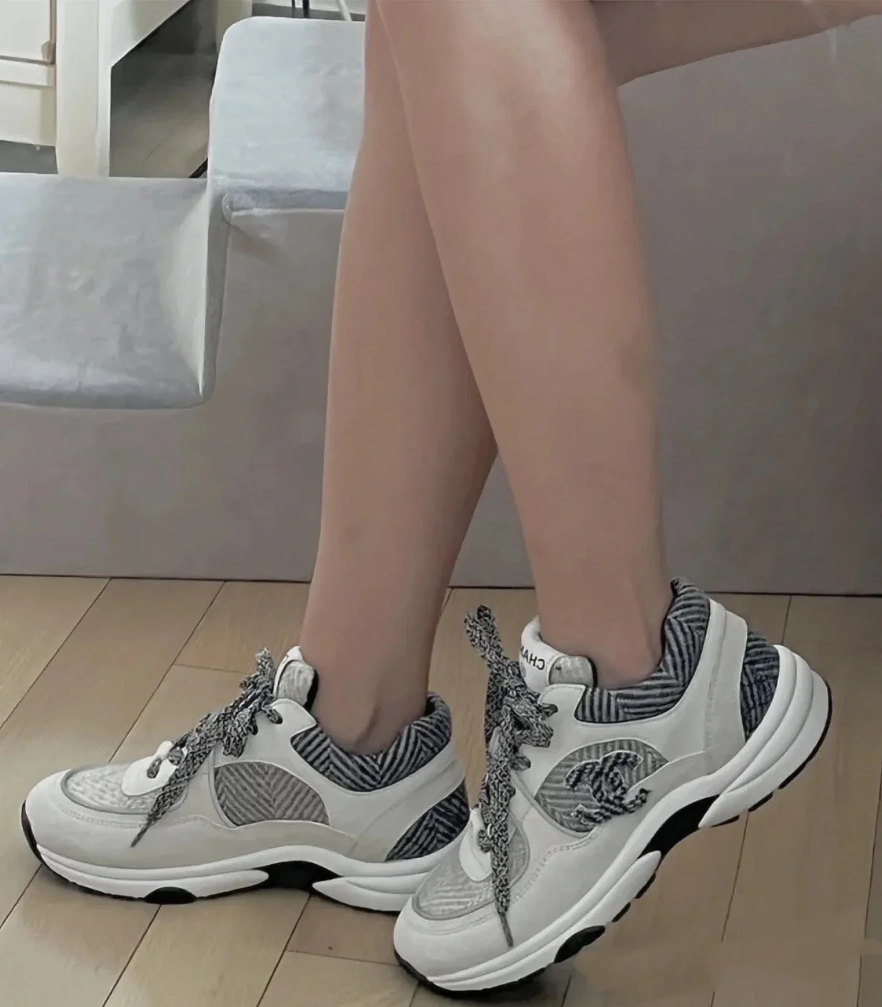 Кроссовки Chanel осень/зима 2022, белые, повседневные.