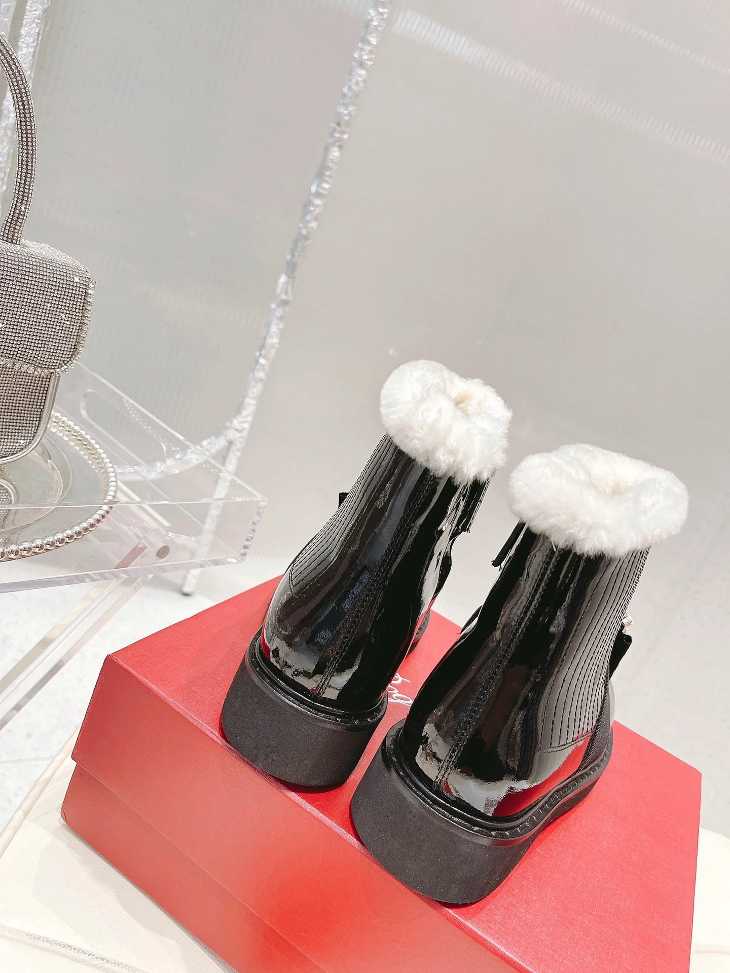 Обувь RV Shoes - 2024 - Шерстяные ботильоны - Черные - 1