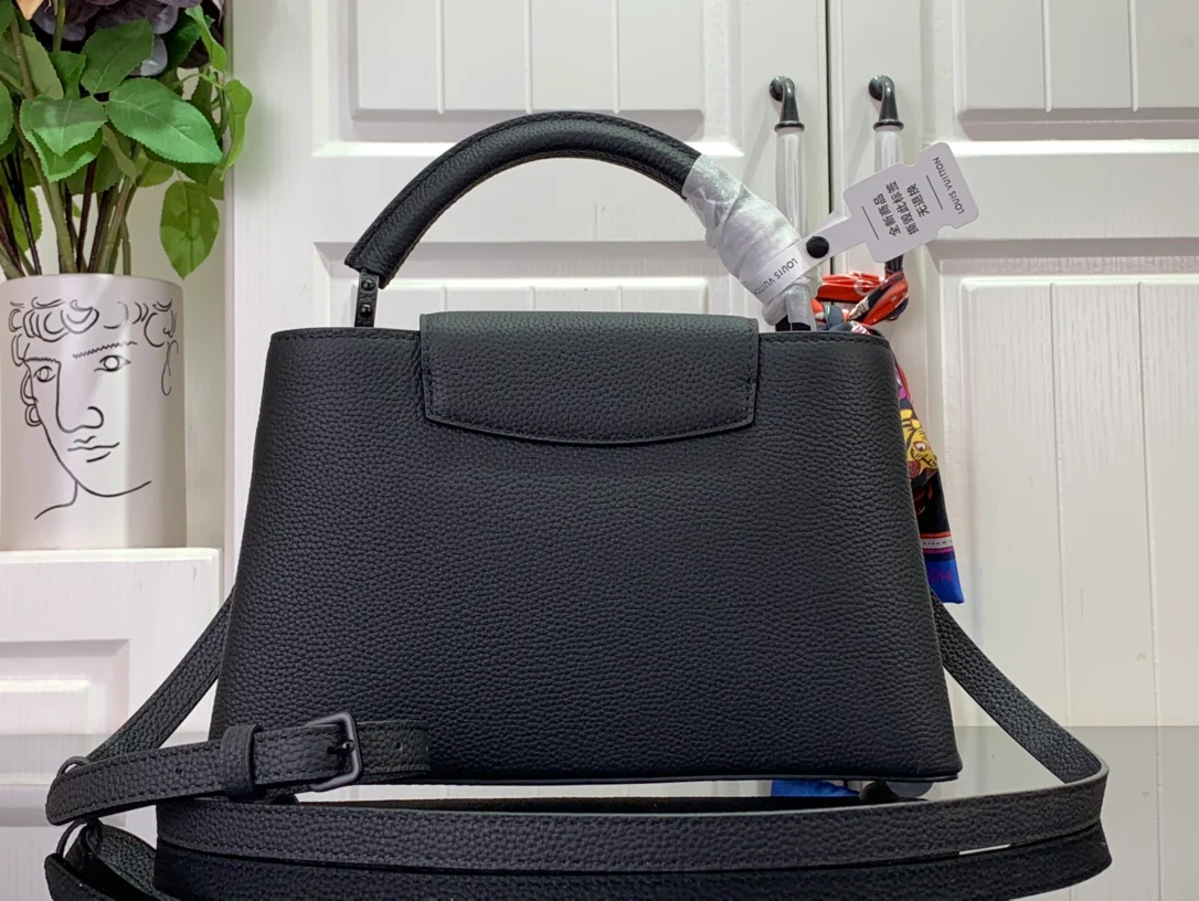 m23955-LV-capucines-bb Черная сумка Warrior/сумка через плечо, черная, средний размер