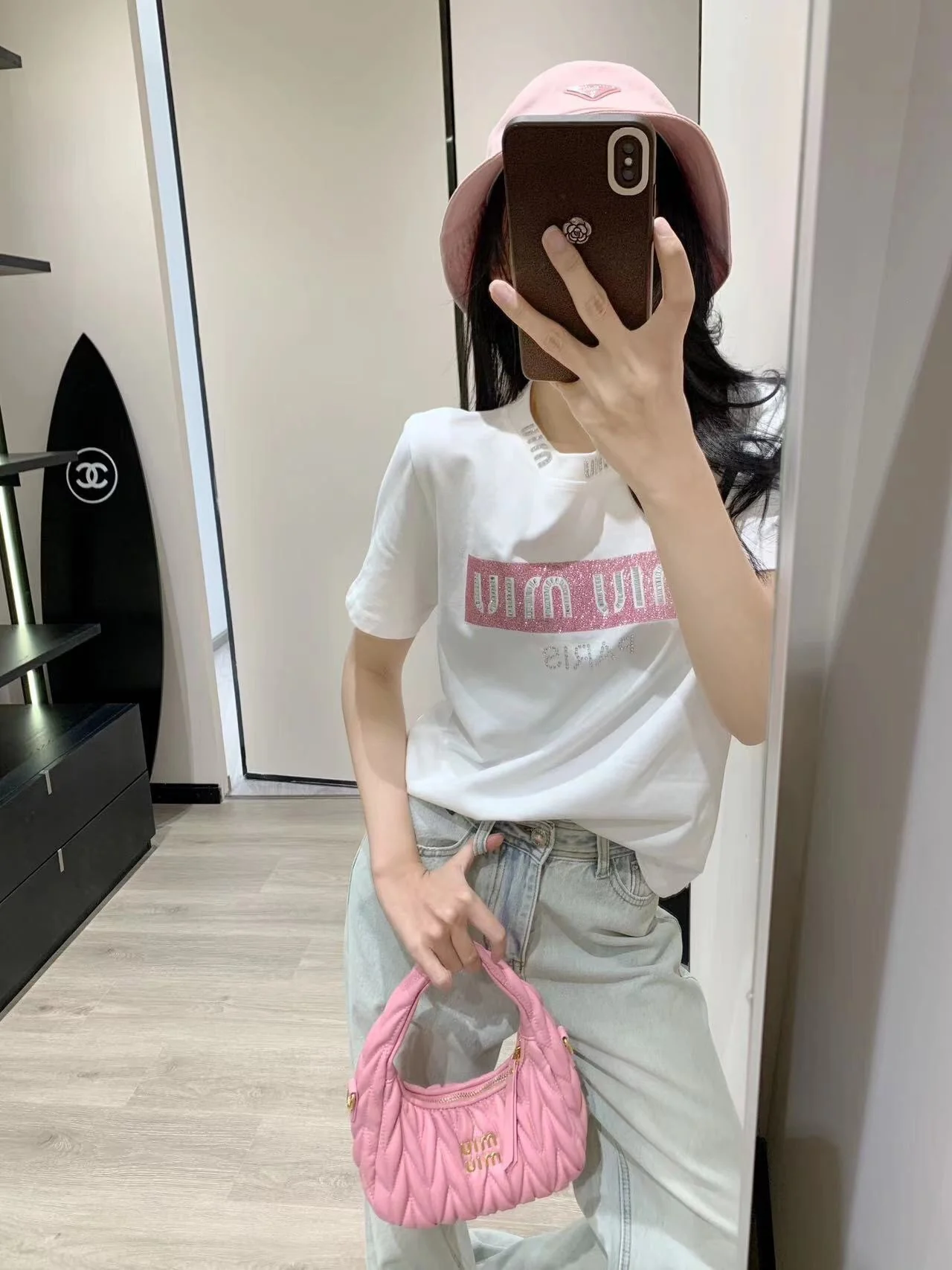 Miu Miu-2404 - Футболка с коротким рукавом, украшенная множеством стразов