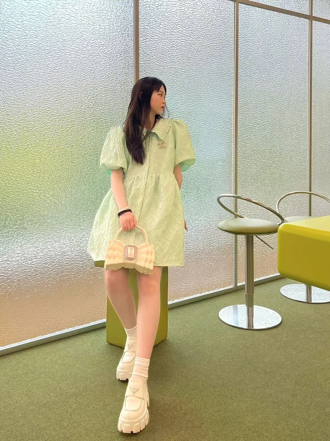 Лоферы на платформе Prada 2024 - белые - 1