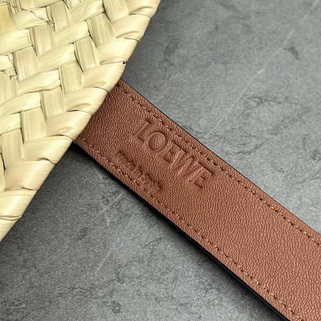 Соломенная сумка Loewe - 40 см - Большая - Черная