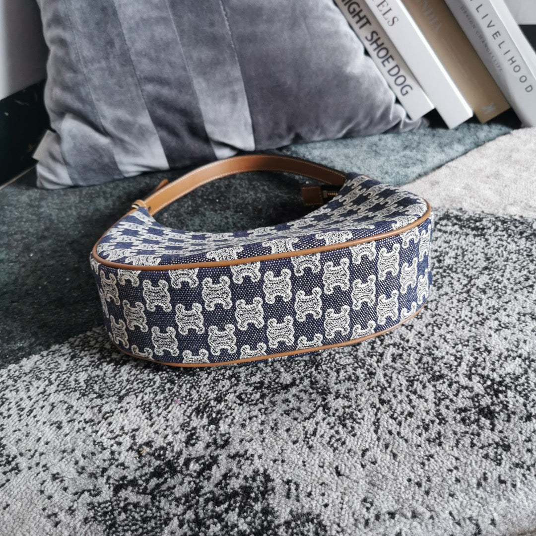 Сумка через плечо Celine Ava - джинсовая - светло-голубая