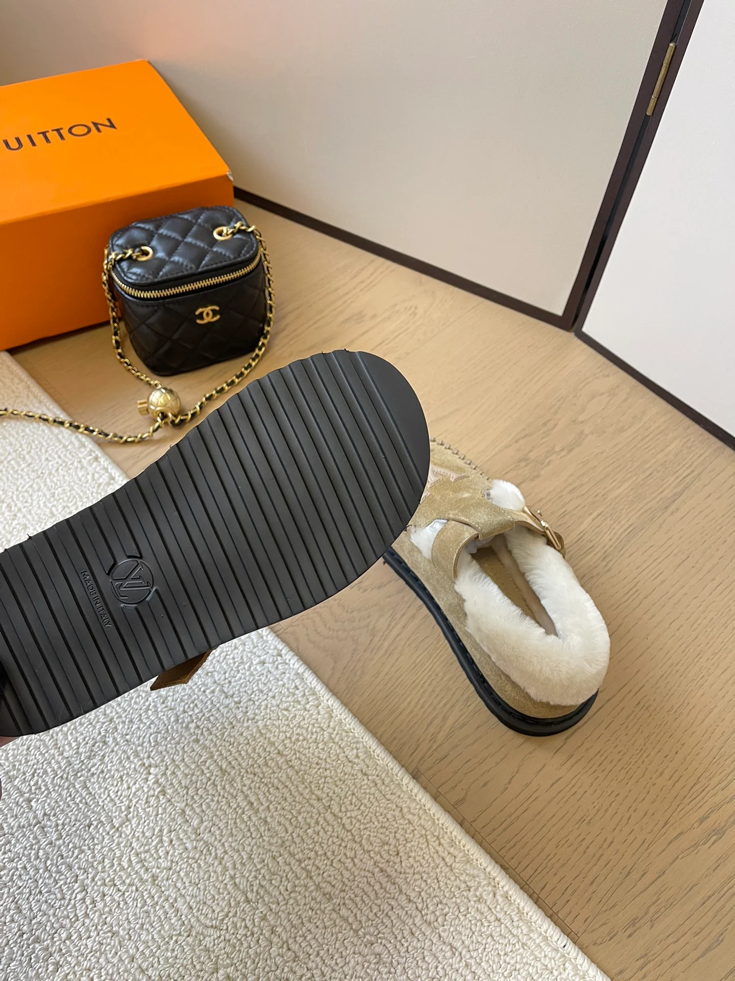 Плюшевые сандалии Birkenstock LV-2024 - Кофейно-коричневые