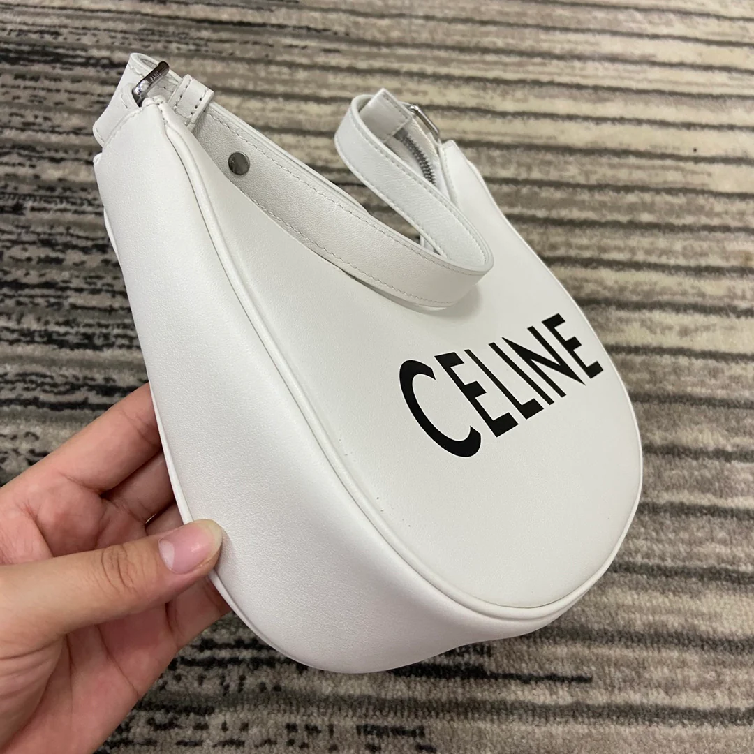 celine-ava сумка подмышки-1