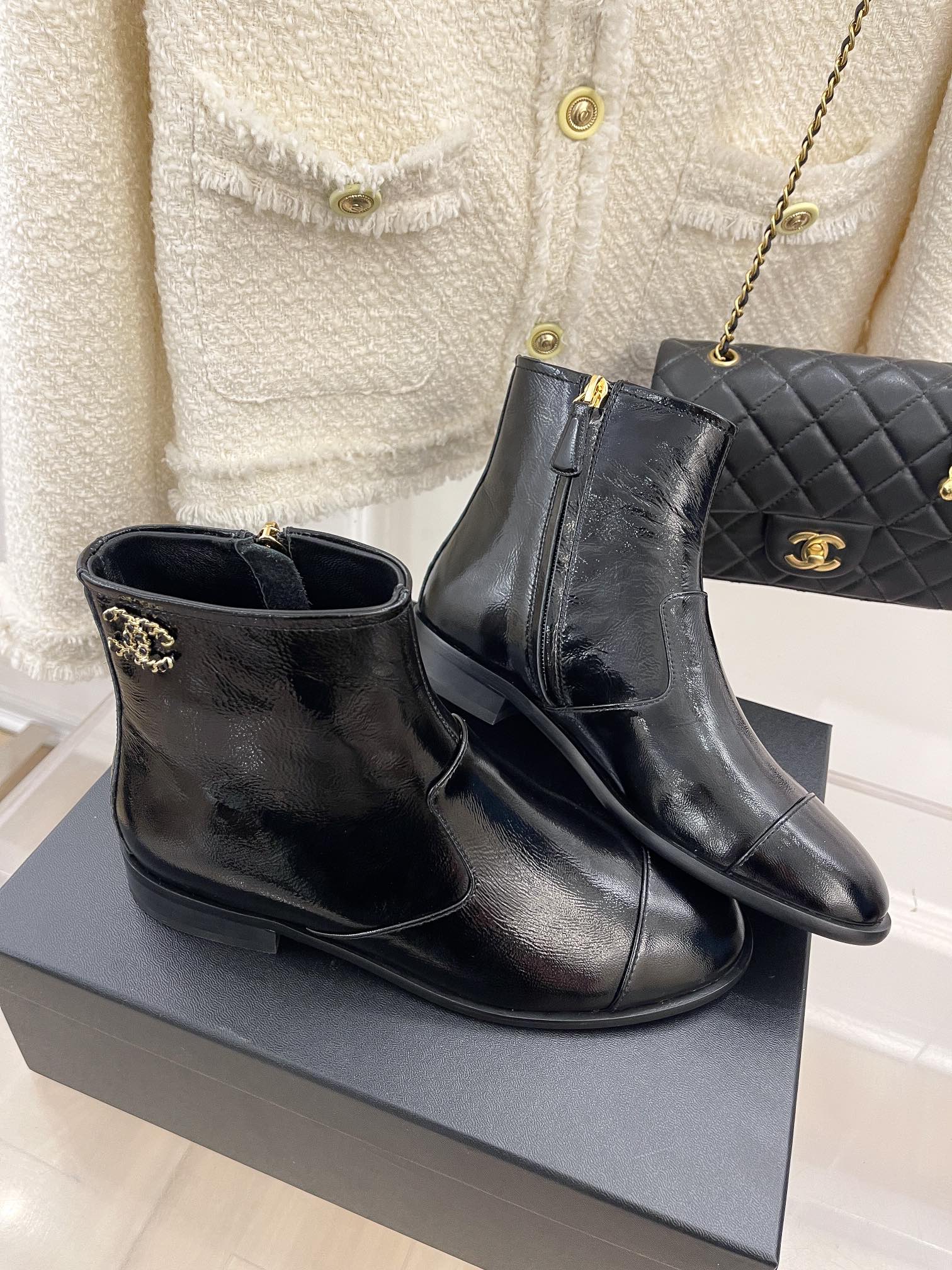 Новинка весны 2022 года от Hermes - Ботильоны - Черные - 1