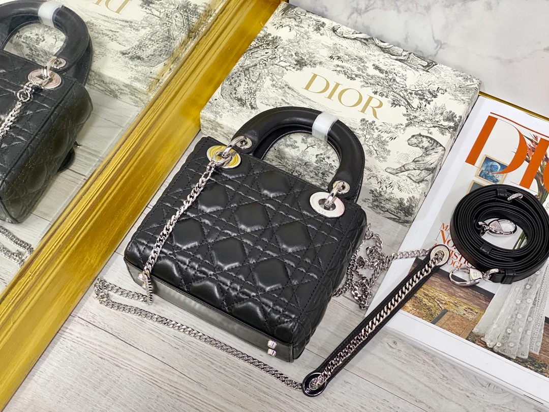 Мини-сумочка Dior Lady Dior - 