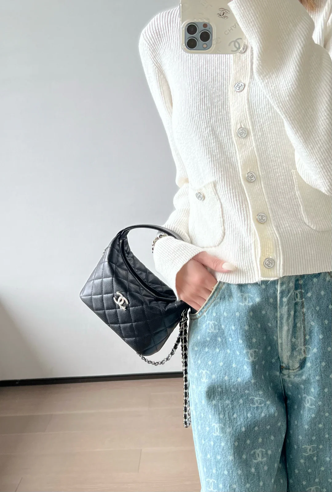 Chanel - Осенне-зимняя сумка для обеда в форме звезды - Черная с пряжкой в ??виде бриллианта