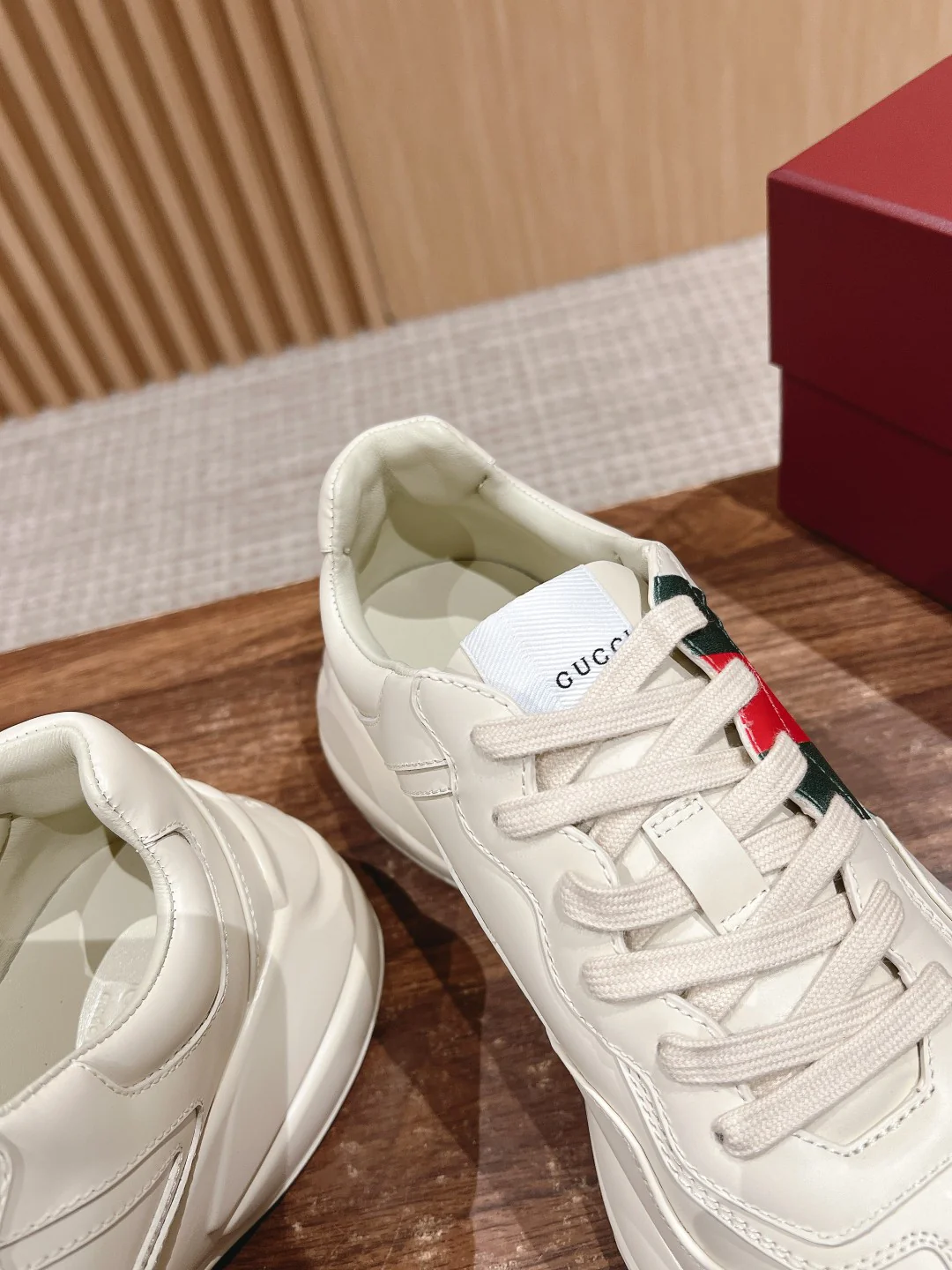 Кроссовки Gucci 2024 Dad Shoes - бежевые