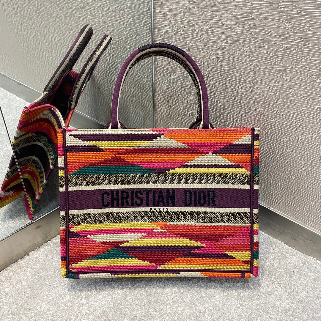 Сумка-тоут Dior Book, маленький размер 36-5 см, разноцветная полоска.