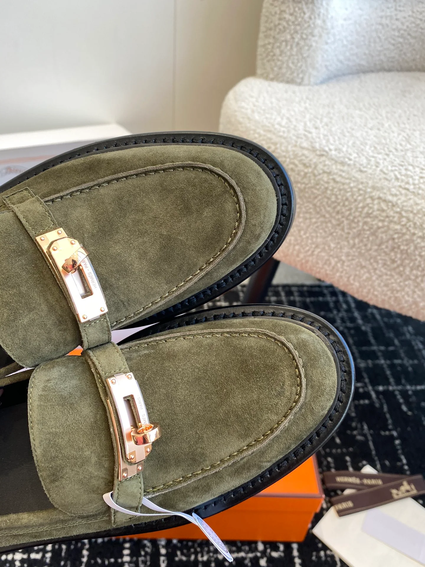 Лоферы Hermes Kelly Buckle 2024 - зеленые