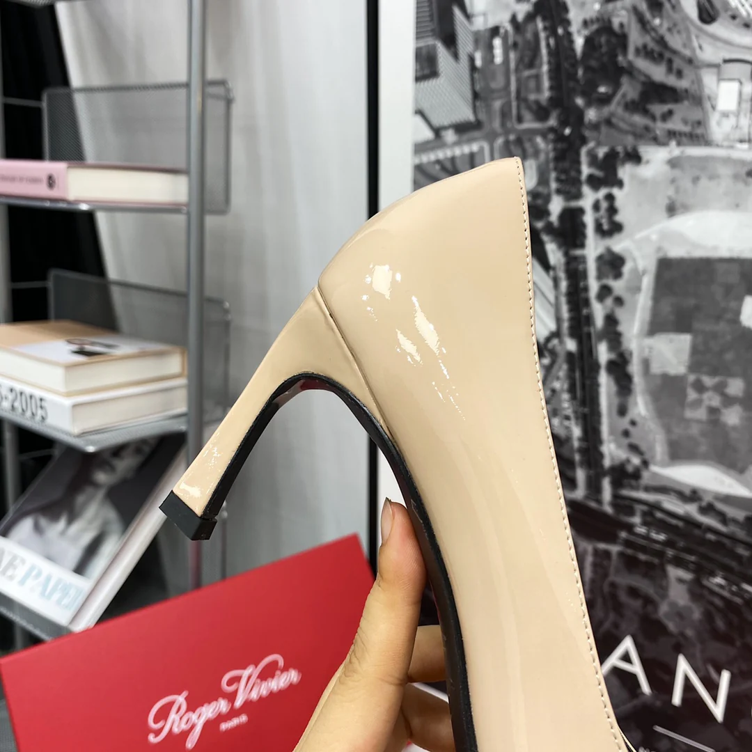 Туфли на банановом каблуке RV-7-5 см - телесно-розовые