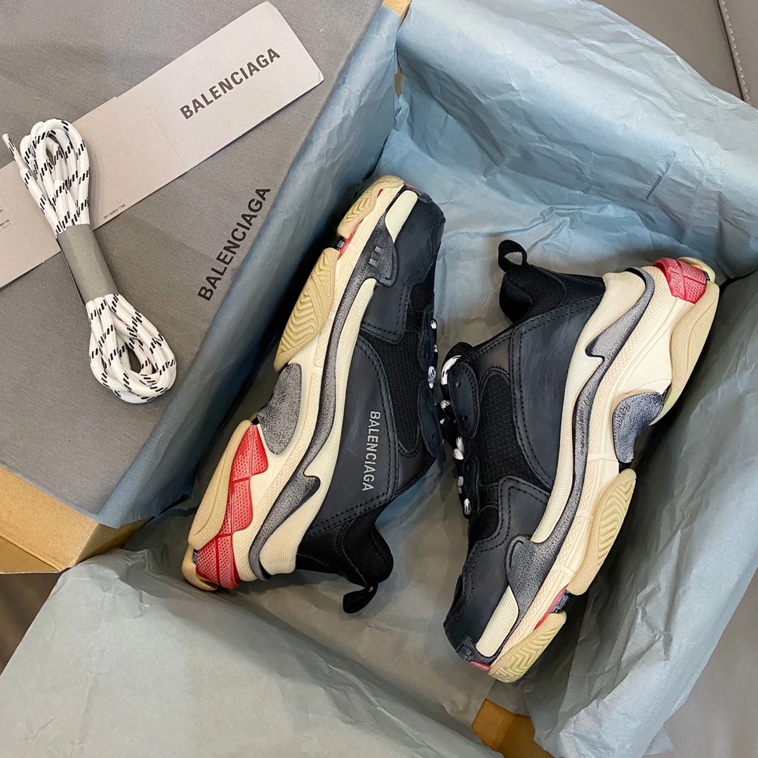 Кроссовки Balenciaga Triple S Dad Shoes