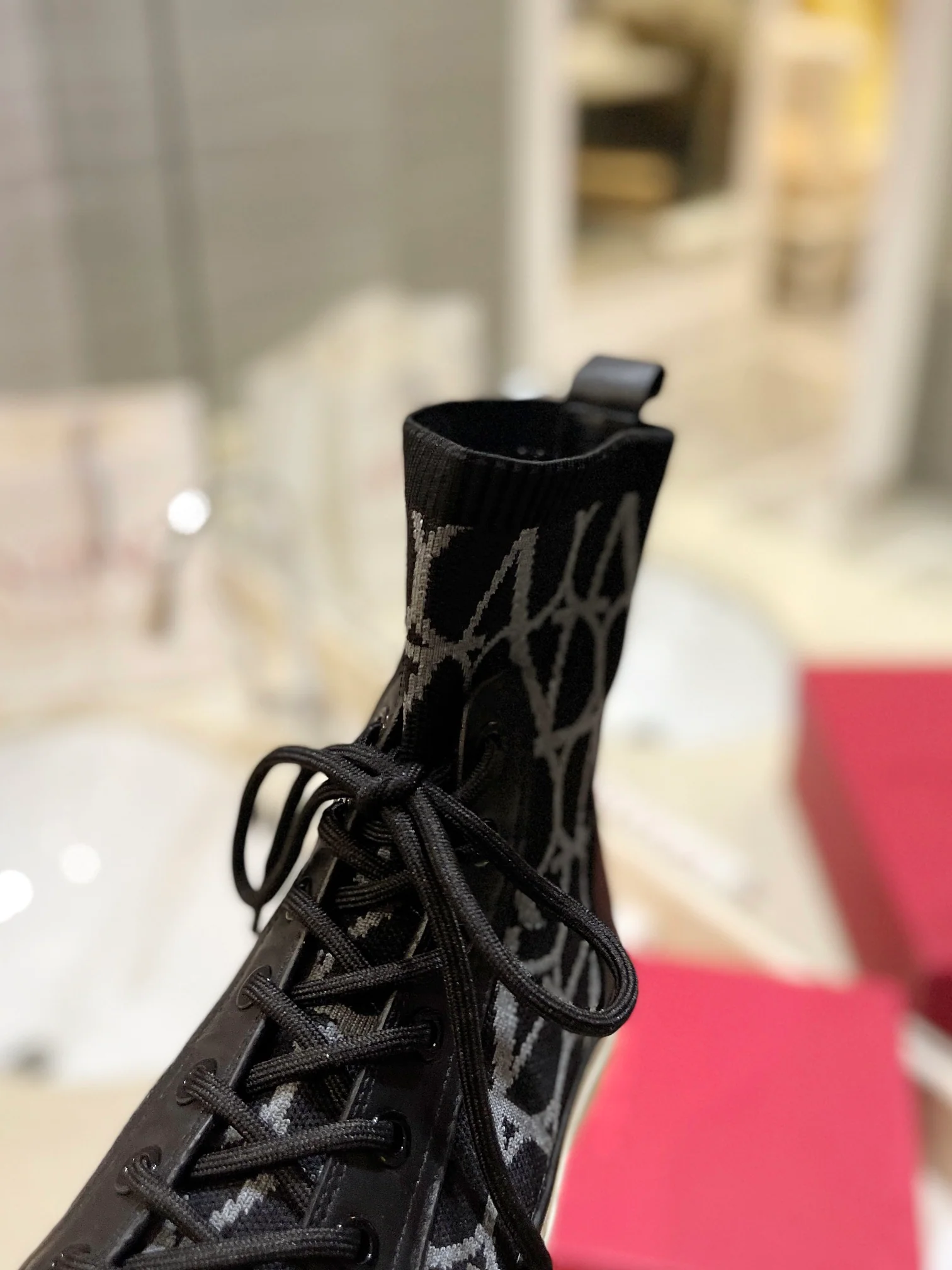 Туфли-носки Valentino до середины икры - унисекс - черные