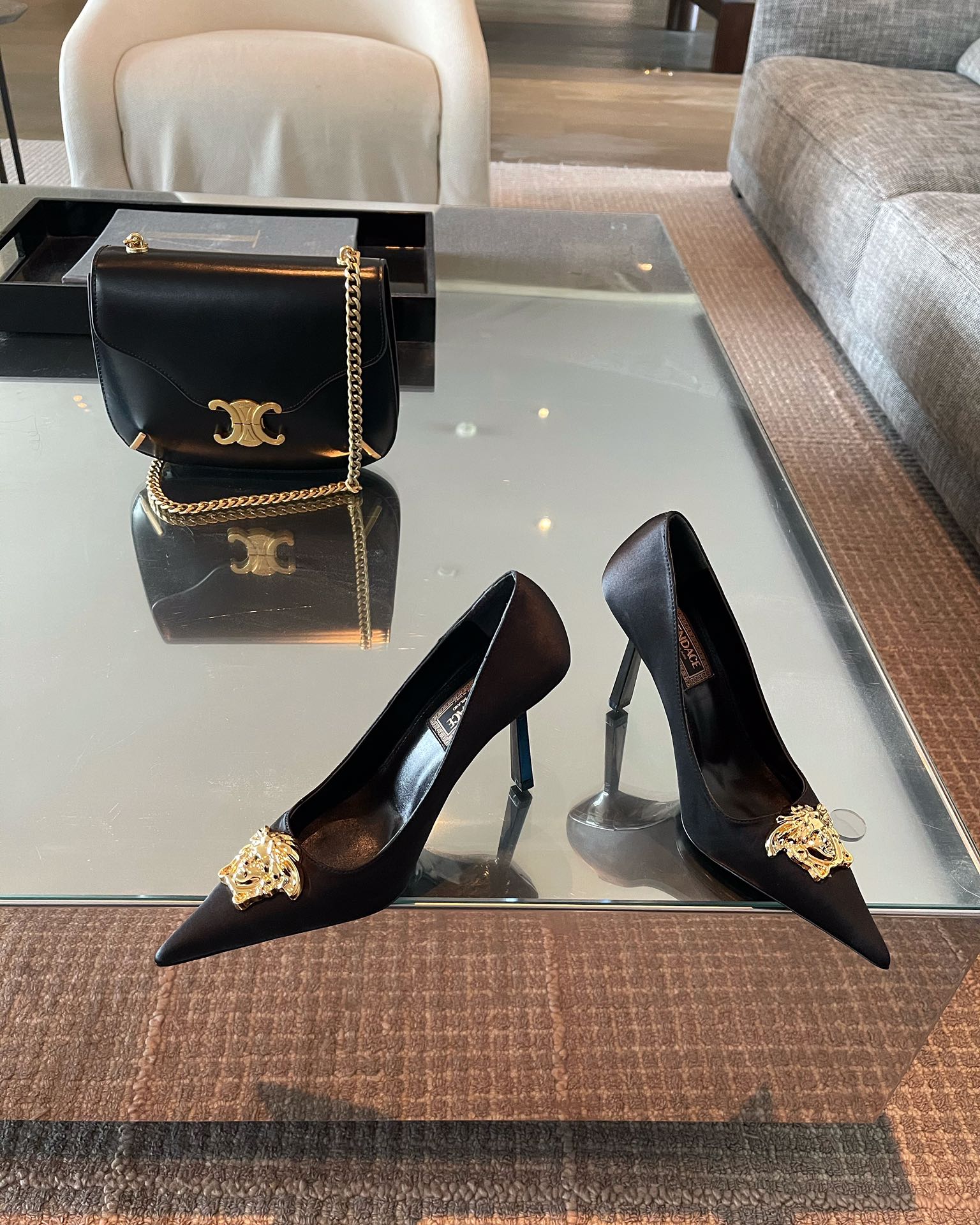 Туфли на высоком каблуке Givenchy Medusa с острым носком - финская коллаборация - черные - 9-5 см