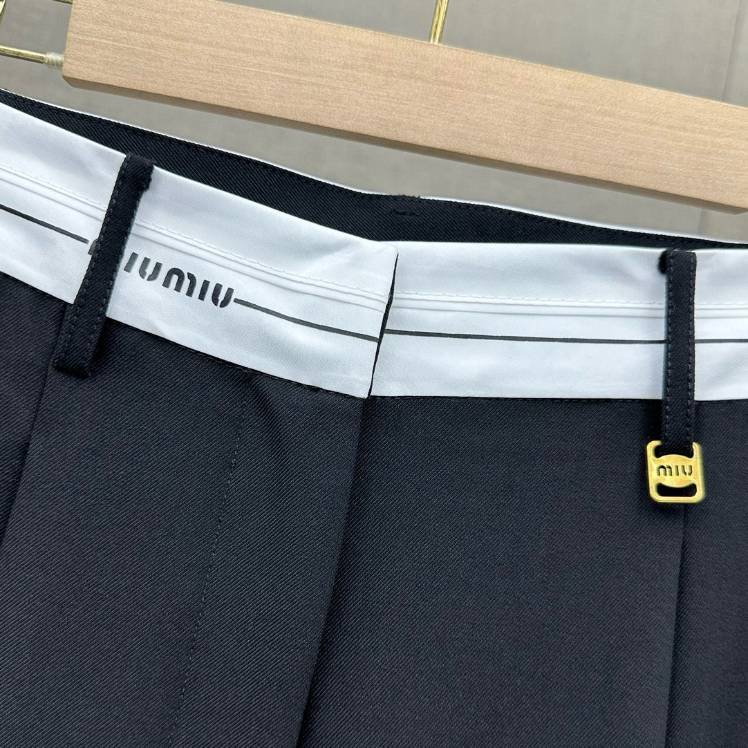 Miu Miu - 2404 - Широкие брюки с жаккардовым узором в виде букв - Черные