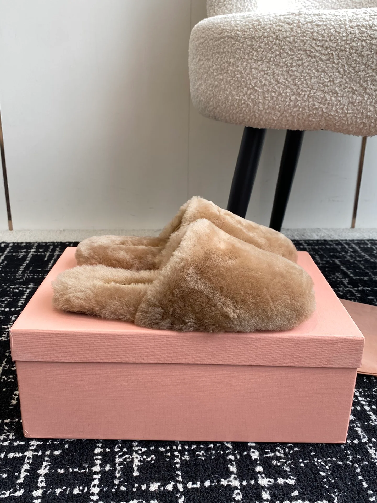 Шерстяные тапочки Miu Miu 2024 - Кофейно-коричневые - 1