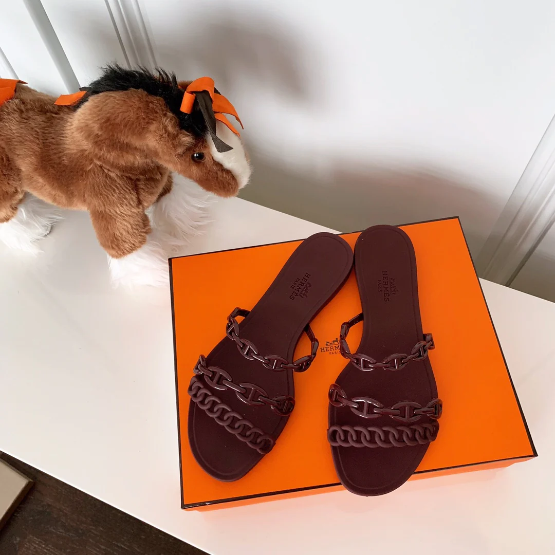 Hermes - Туфли с цепочкой в ??виде свиного носа - 2 шт.