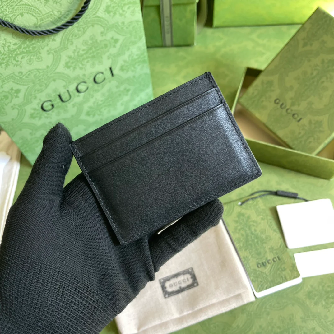 Gucci 卡包／卡片夹／名片夹