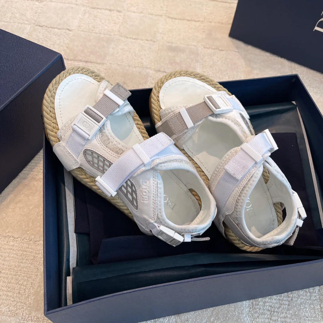 Dior - Плетеные сандалии с цветовыми блоками